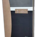 BIBLIA RVR60 088 TECH NEGRO/BEIGE CON INDICE Y CIERRE TAMAÑO GRANDE